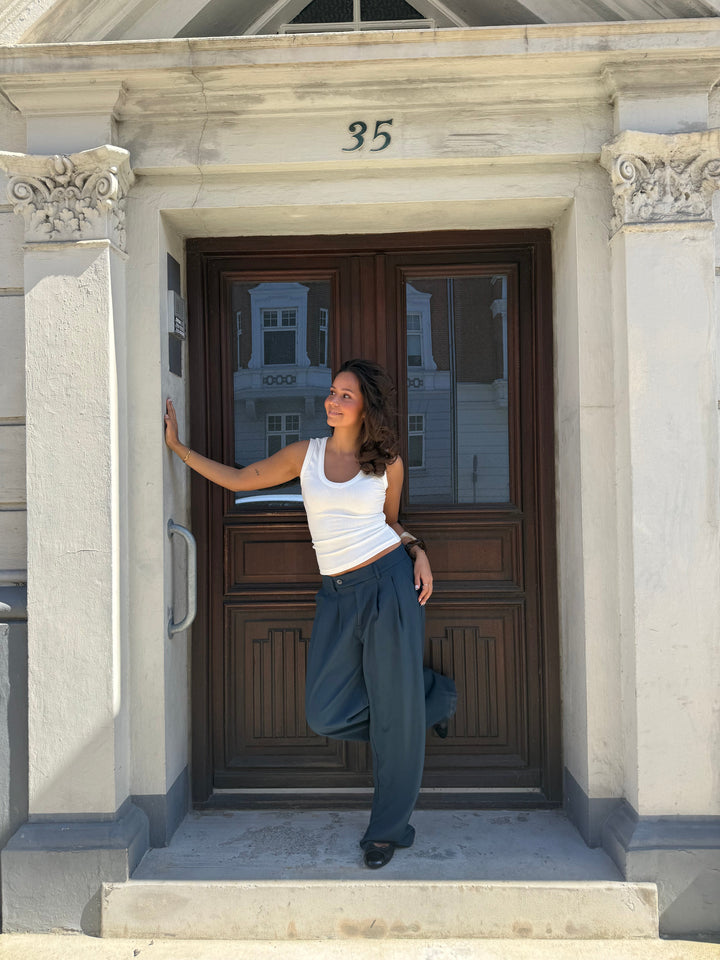 RILEY | Hochtaillierte Hosen mit weitem Bein