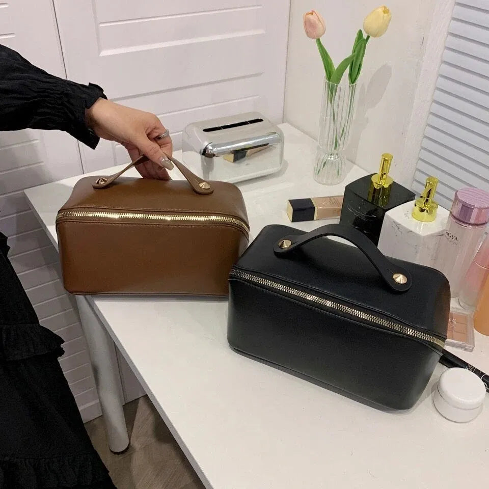 JADE | Elegante Kosmetiktasche