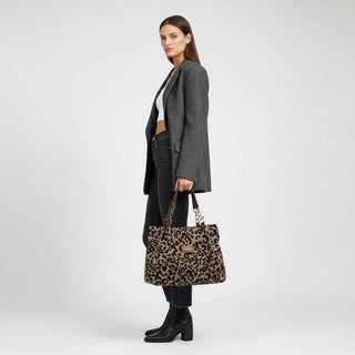 LEONORA | Moderne Handtasche mit Klarer Linienführung